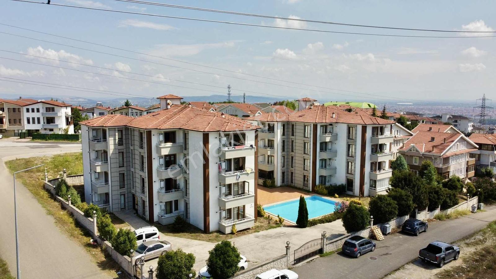 Site İçerisinde, Havuzlu, Eşyasız ,2+1 Daire - Görsel 3
