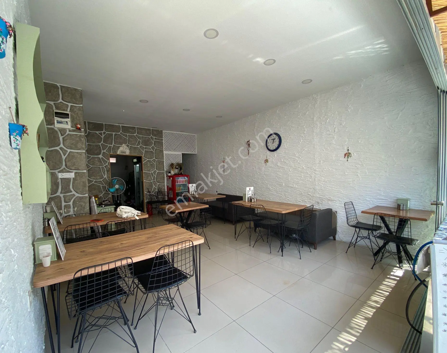 Çeşme Dalyan'da Devren Kiralık İşyeri - Görsel 2