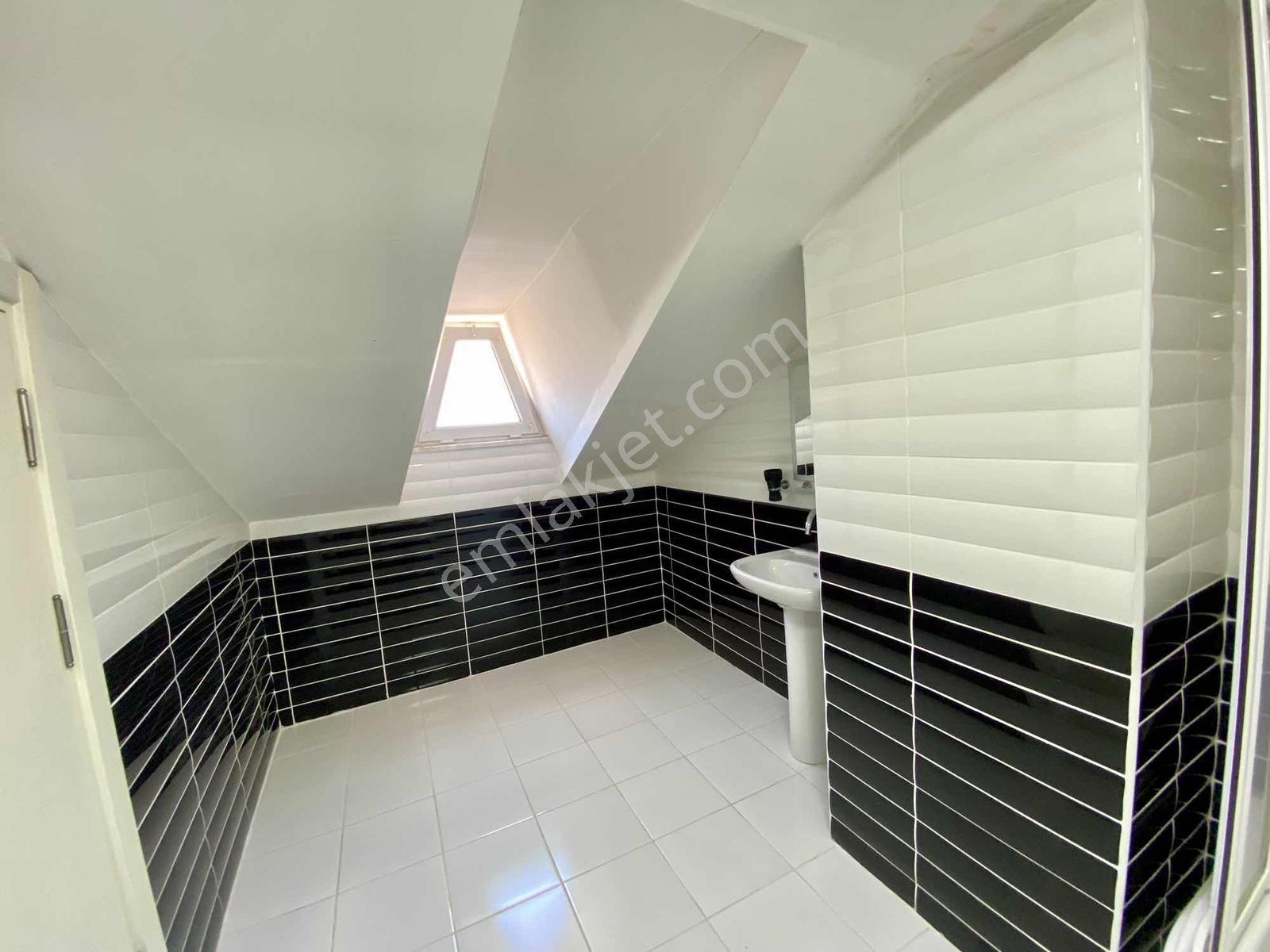 4+1 | 185 M² | Dubleks Daire | Serdivan Belediyesi'ne 600 M. - Görsel 25