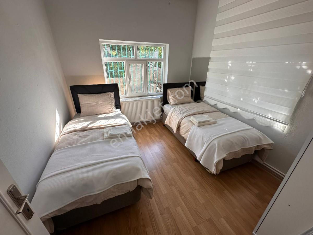 Elbizde Çarşıya Yakın Eşyalı Müstakil 2+1 Kiralık Daire - Görsel 8