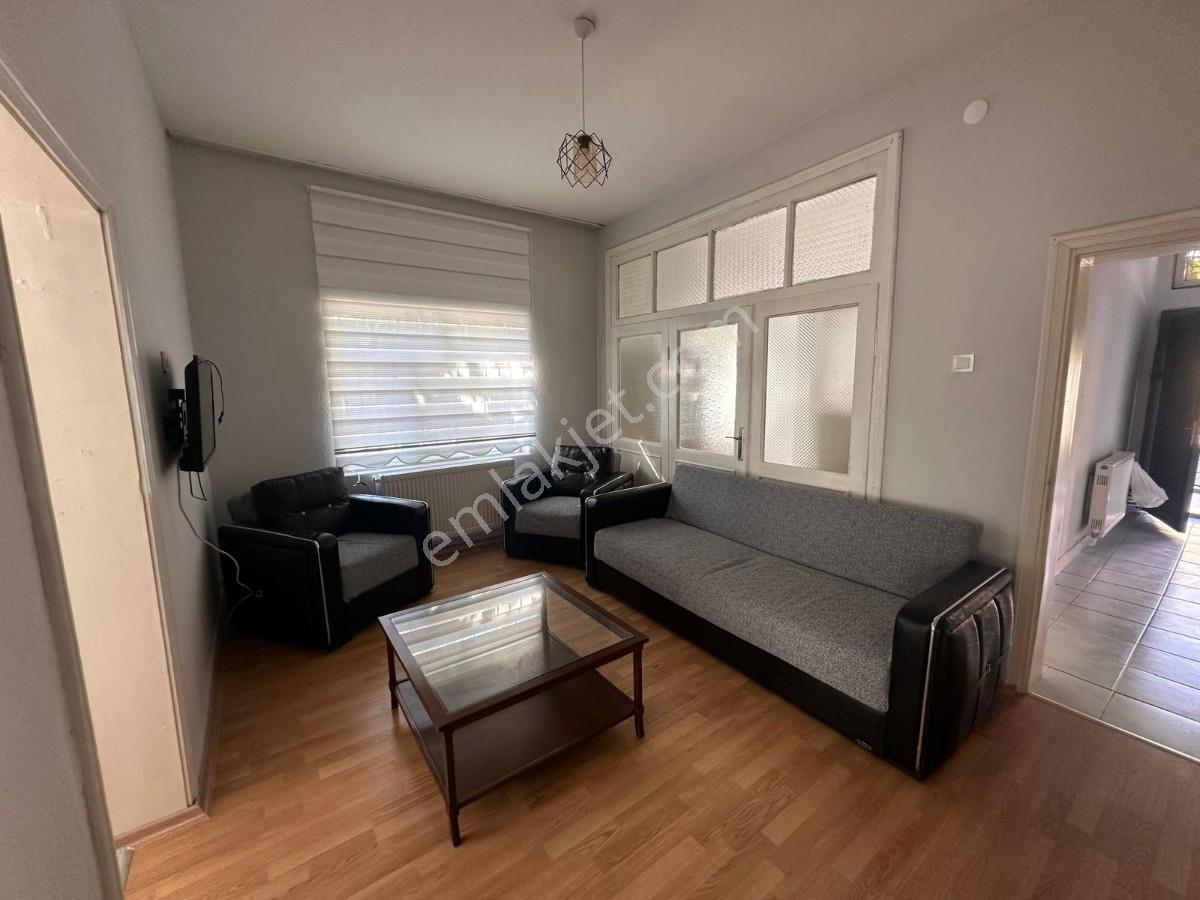 Elbizde Çarşıya Yakın Eşyalı Müstakil 2+1 Kiralık Daire - Görsel 4