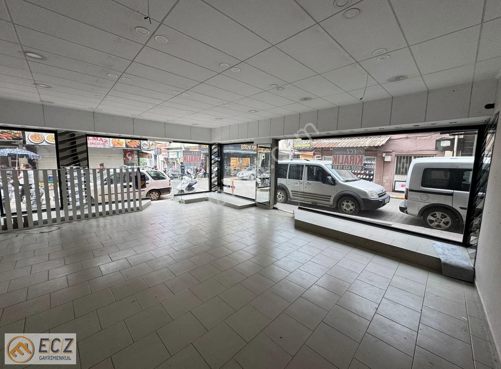 Ecz Gayrimenkul Den Kiralık Çarşının En Yoğun Bölgesi Dükkan - Görsel 7