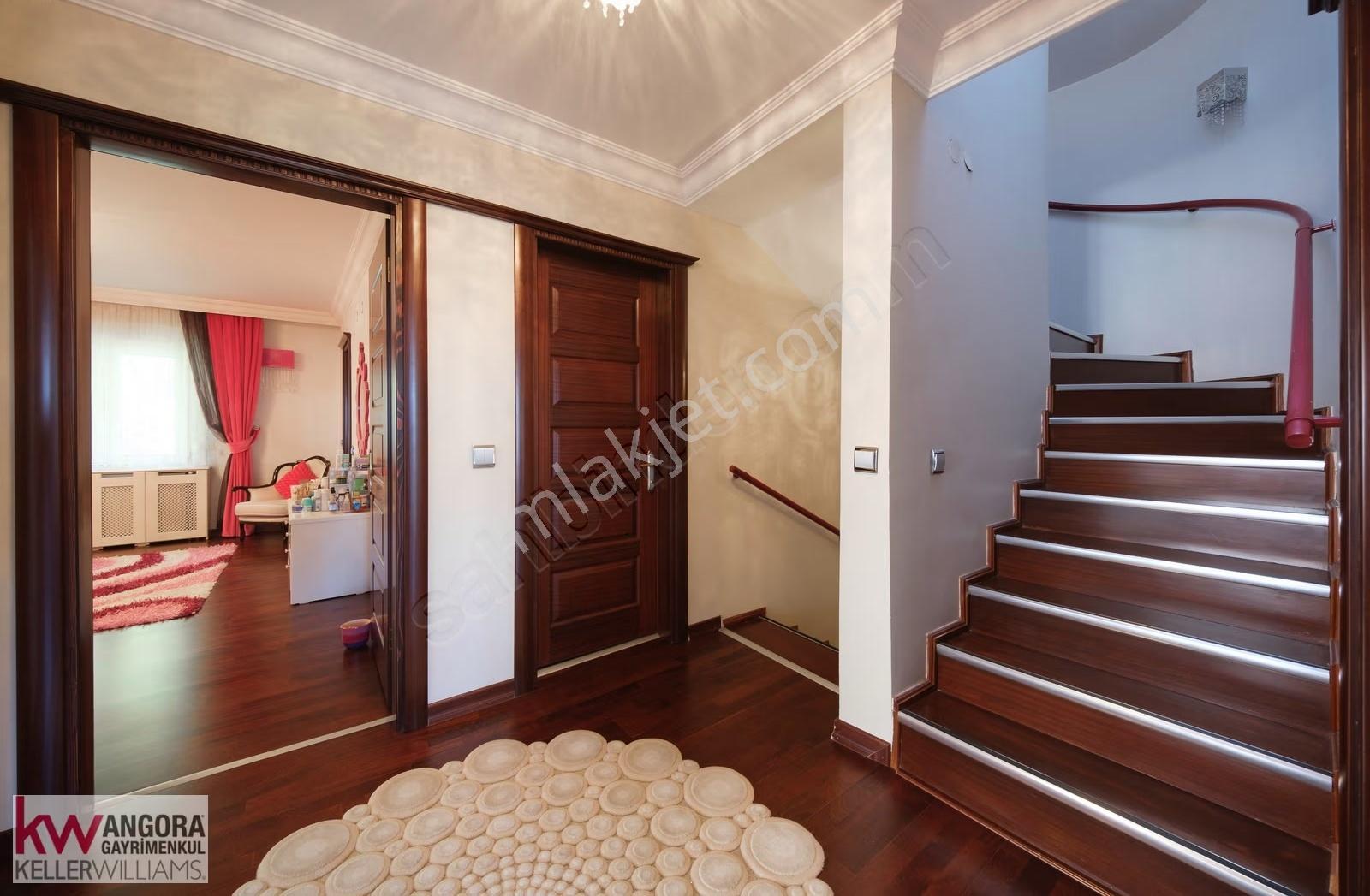 Alacaatlı Gama Sitesinde Büyük Tip Lüks 5+2 Satılık Villa - Görsel 11