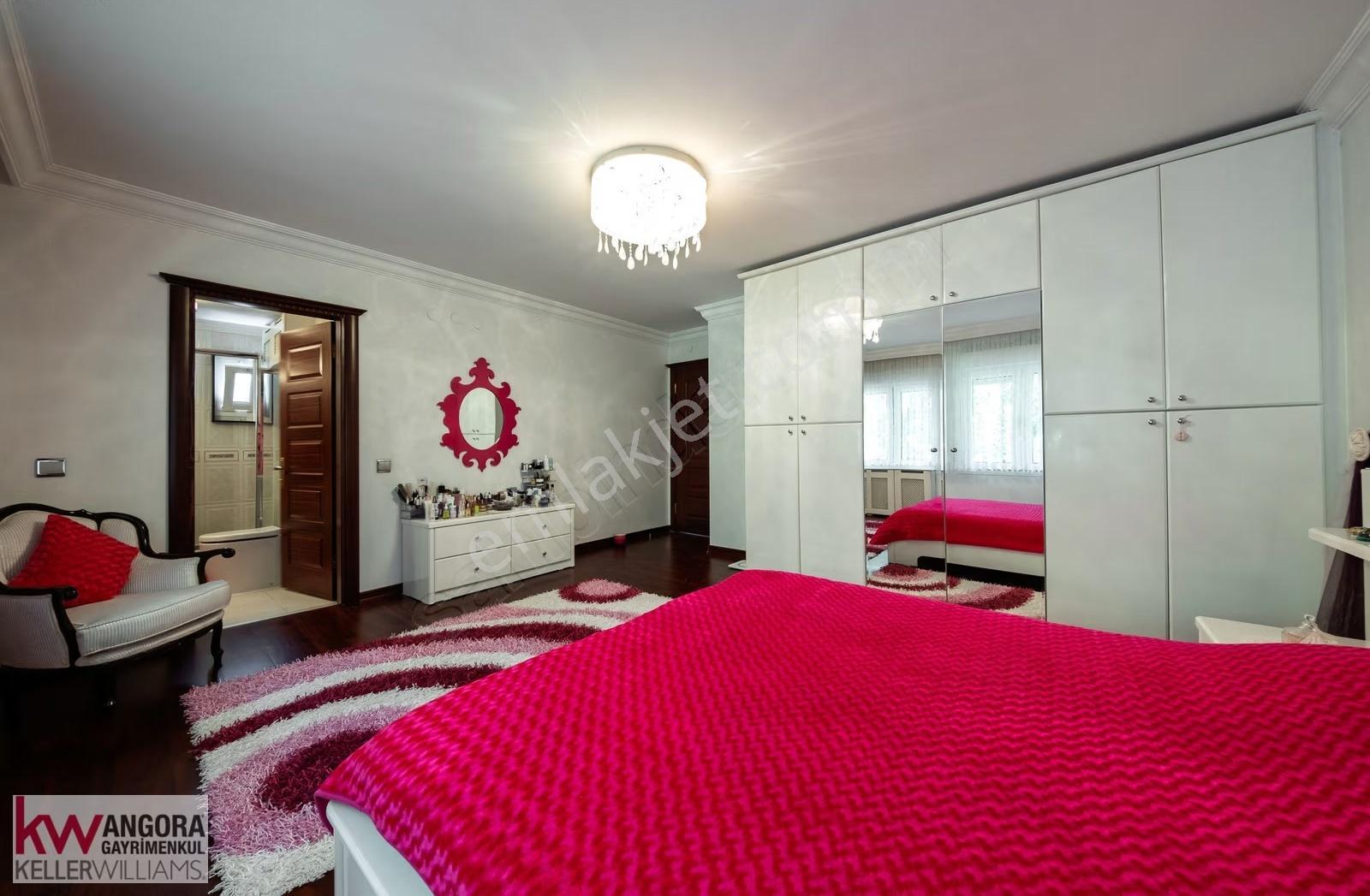 Alacaatlı Gama Sitesinde Büyük Tip Lüks 5+2 Satılık Villa - Görsel 17
