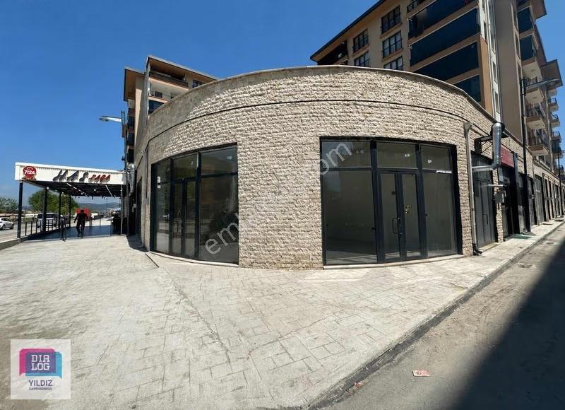 Yıldırım Mevlana Toki Samanlı Caddesne Cephe Kiralık Köşe Dükkan