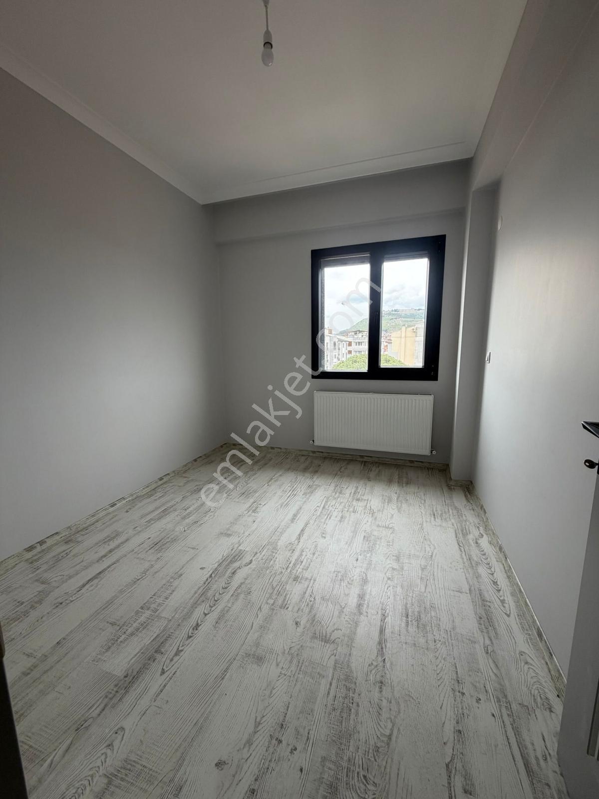 Merkez Gayrimenkulden Satılık 3+1 Kapalı Mutfak - Görsel 14