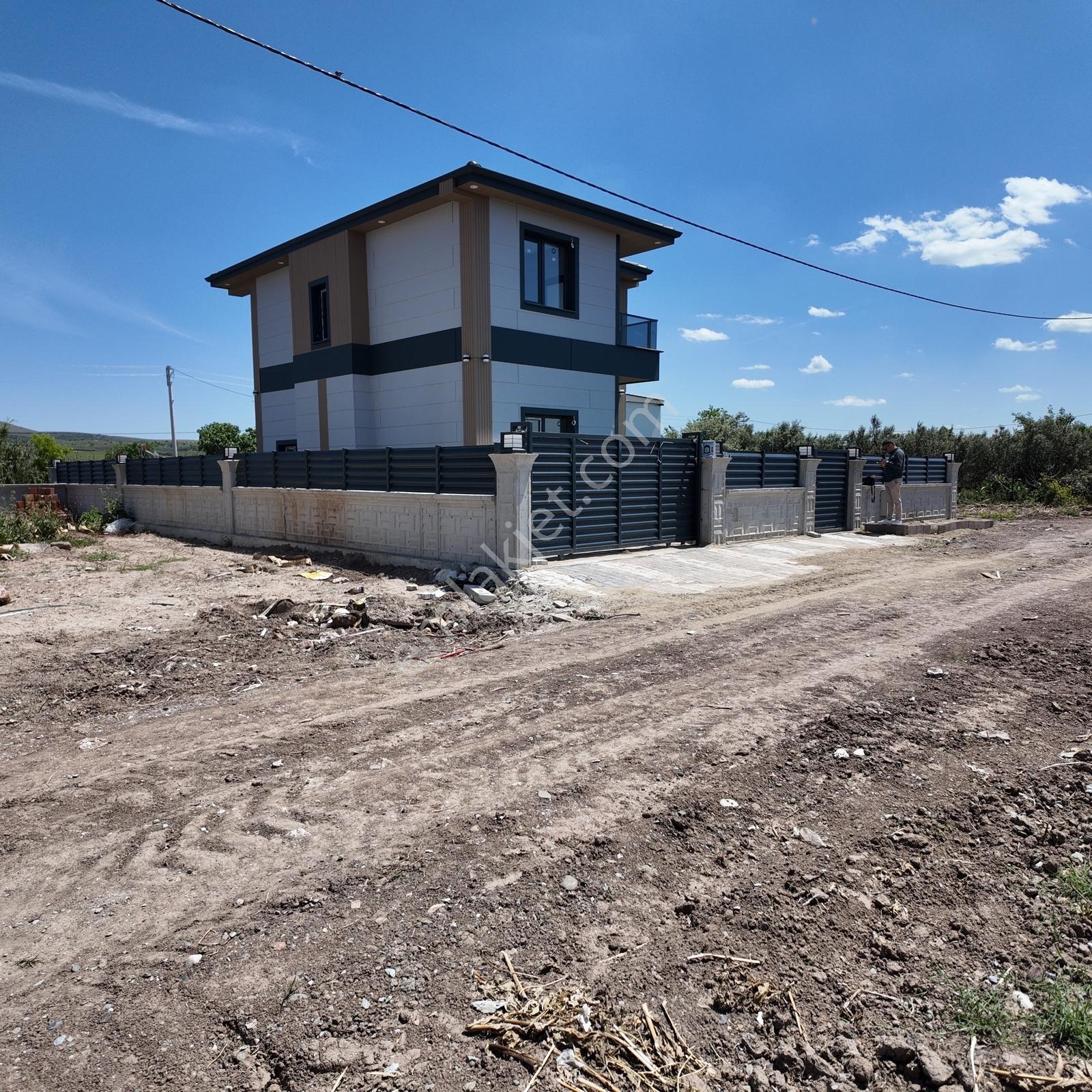 Kayalıoğlu Sosyal Tesisler Mevkii Sıfır 133 M2 3+1 Dubleks Villa - Görsel 13