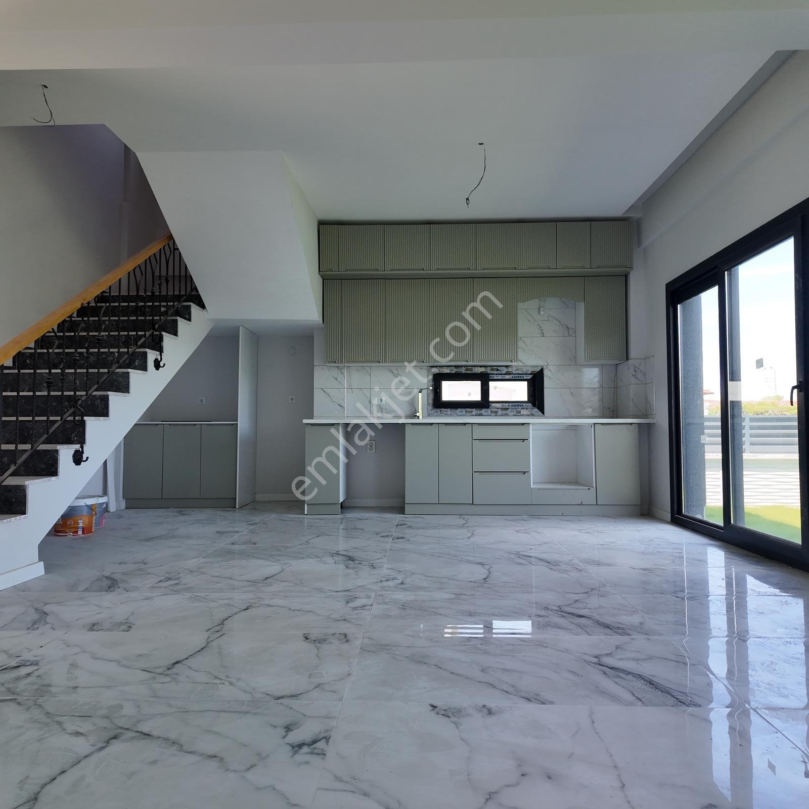 Kayalıoğlu Sosyal Tesisler Mevkii Sıfır 133 M2 3+1 Dubleks Villa - Görsel 16