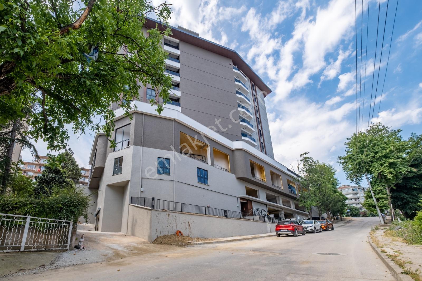 Remax Area Dan Cadde Üzerinde Satılık Ara Kat Sıfır 3+1 Daire - Görsel 33