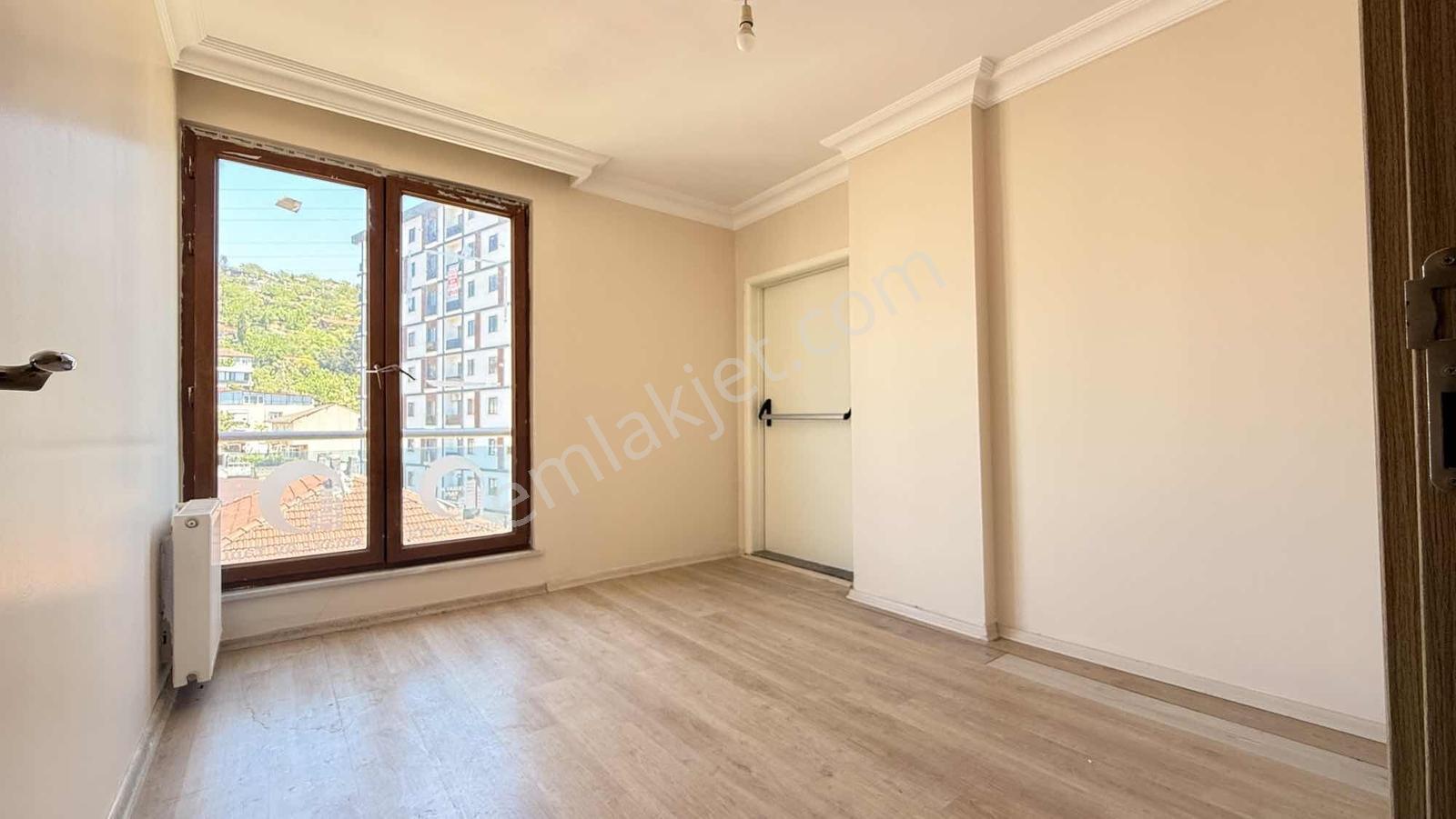 Kartal Hürriyet'te Satılık 4+1 Dublex Daire - Görsel 28