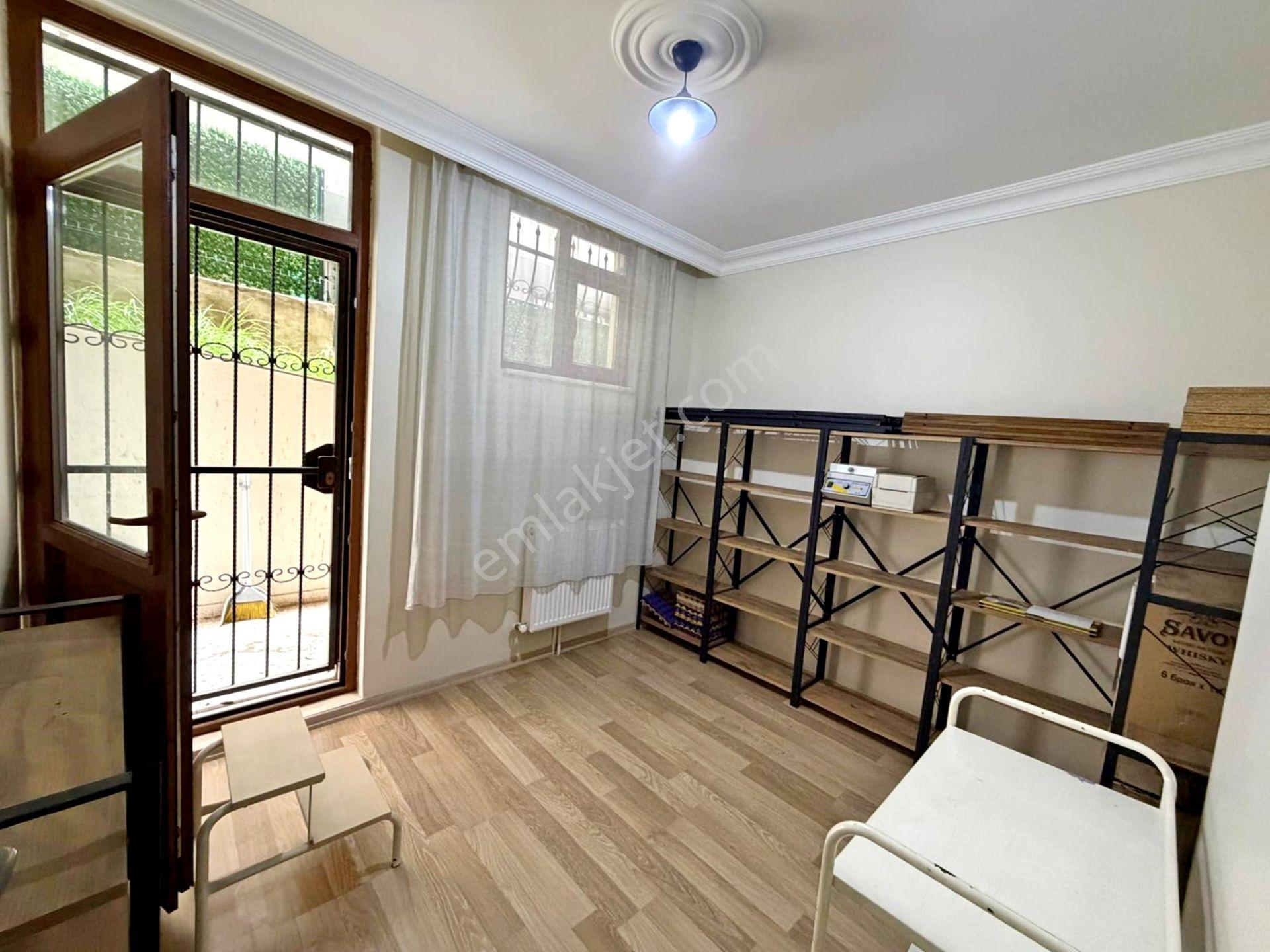 Alban'dan Bahçe Kullanımlı Metrobüs Dibi 90m² 2+1 Satılık Daire - Görsel 7