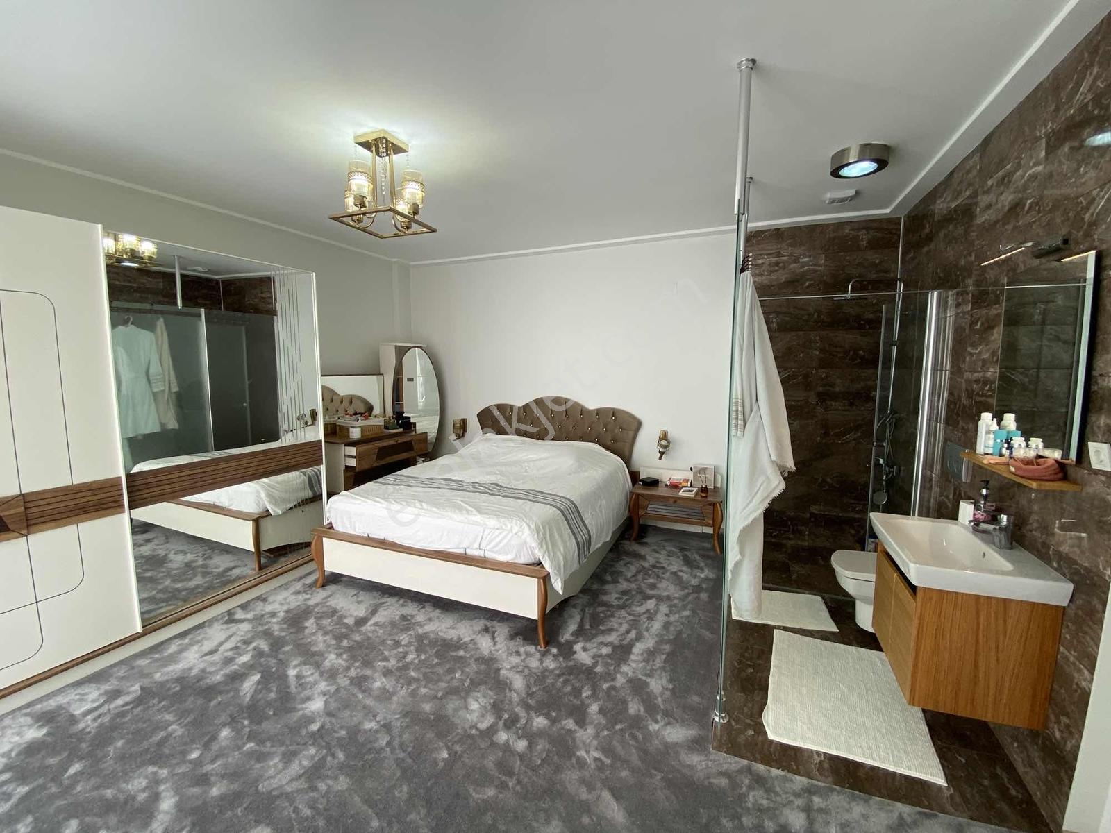 Mersin Gold Life Susanoğlunda Site İçerisinde 4+1 Satılık Villa - Görsel 17