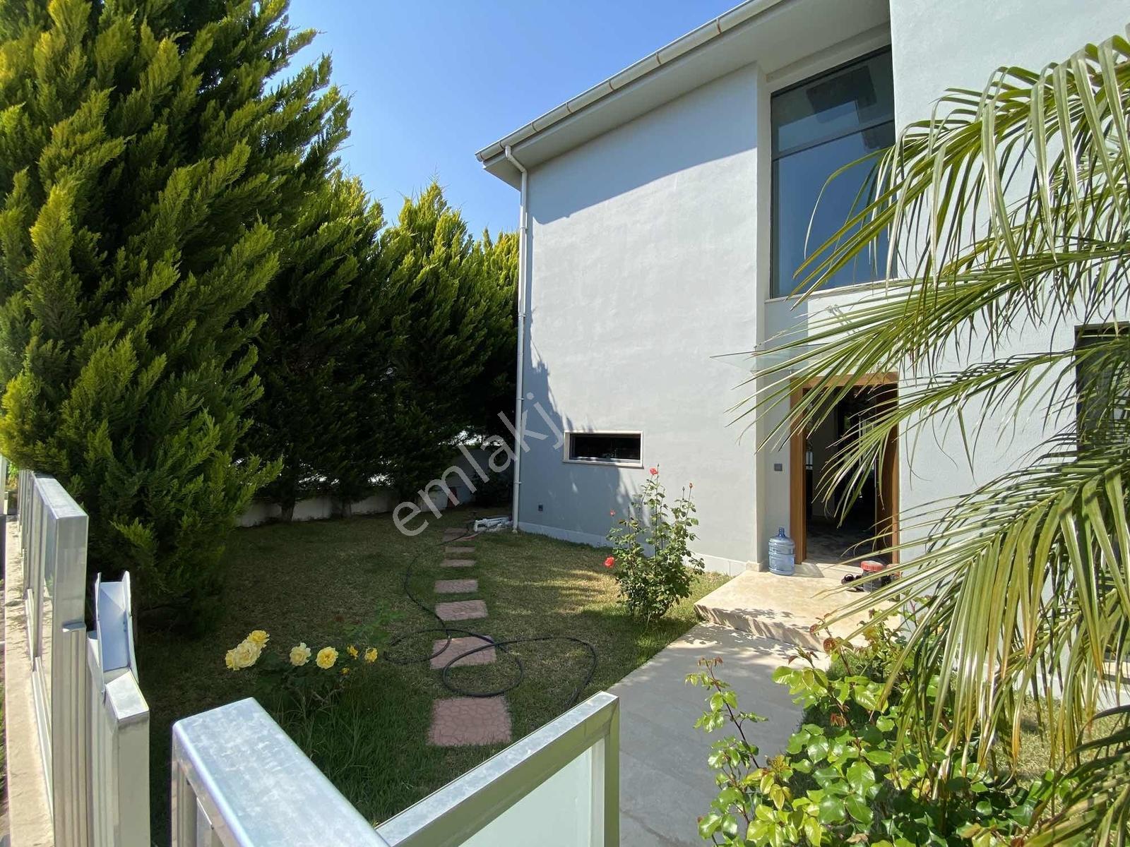 Mersin Gold Life Susanoğlunda Site İçerisinde 4+1 Satılık Villa - Görsel 14