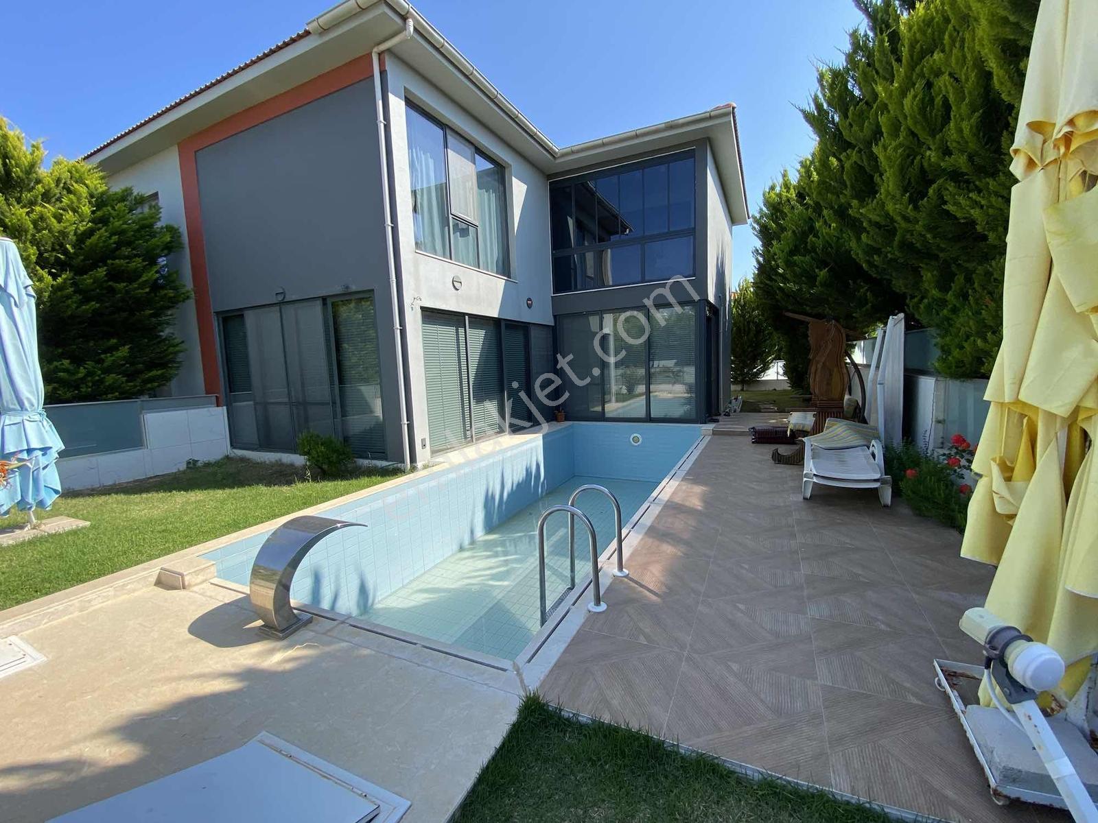 Mersin Gold Life Susanoğlunda Site İçerisinde 4+1 Satılık Villa - Görsel 4