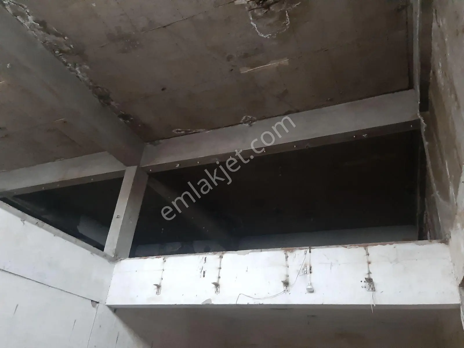 Yayla Gayrimenkulden Örnek Sanayıde Kıralık 350 M² Dükkan - Görsel 5