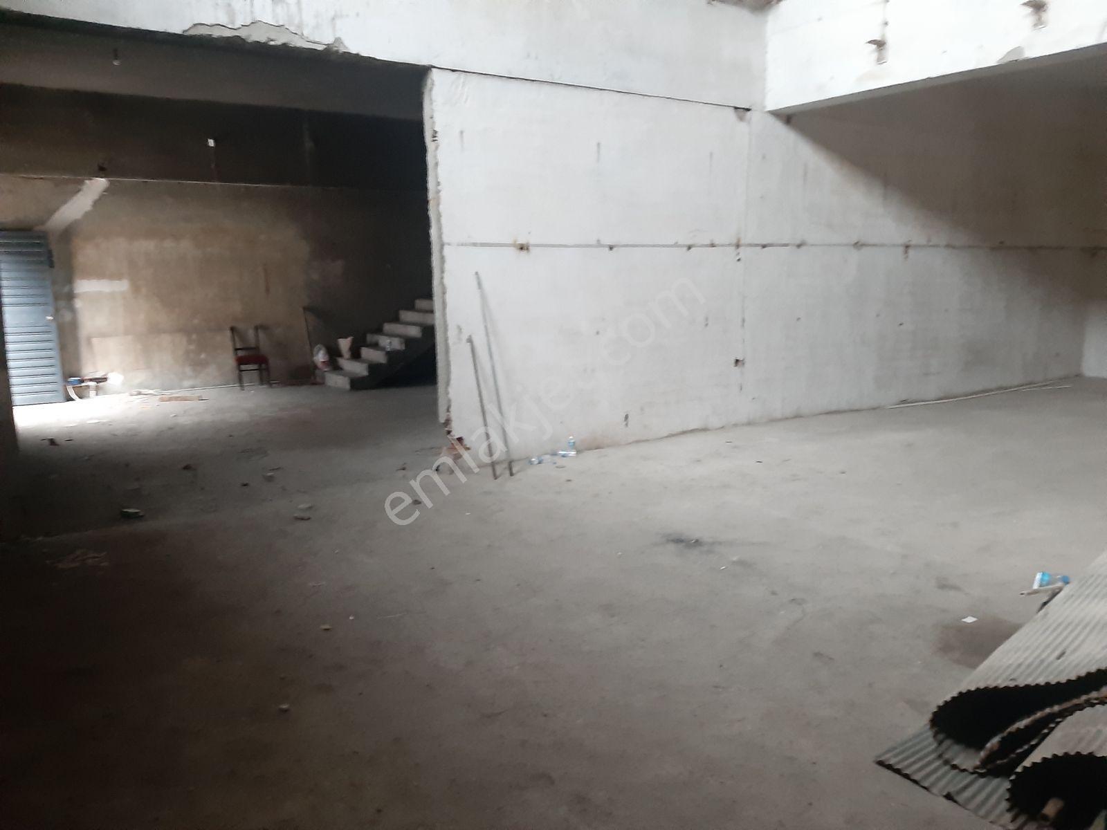 Yayla Gayrimenkulden Örnek Sanayıde Kıralık 350 M² Dükkan - Görsel 15
