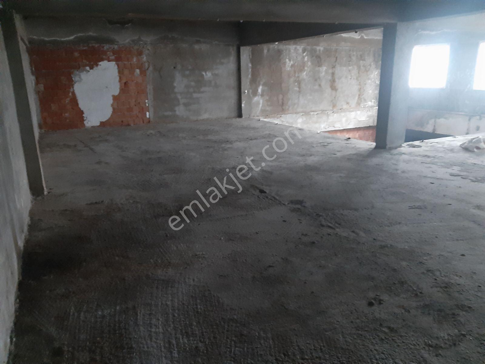 Yayla Gayrimenkulden Örnek Sanayıde Kıralık 350 M² Dükkan - Görsel 18