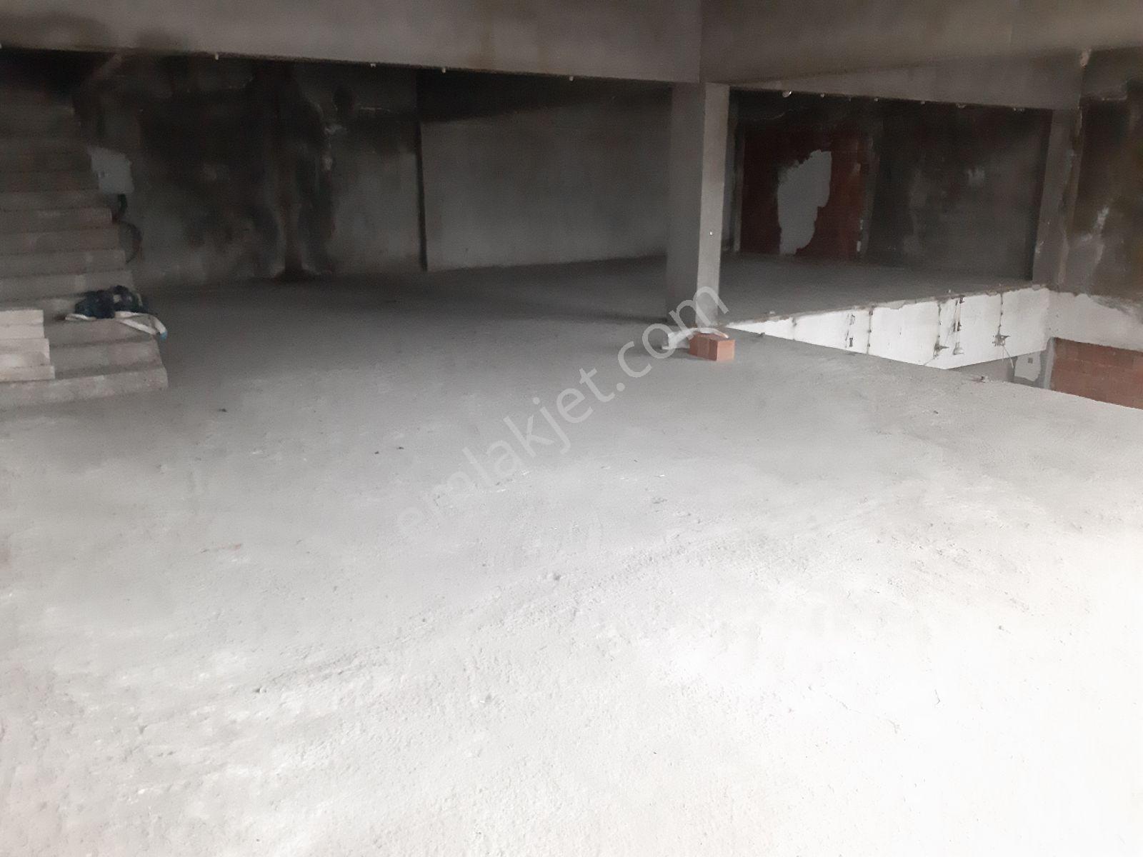 Yayla Gayrimenkulden Örnek Sanayıde Kıralık 350 M² Dükkan - Görsel 24