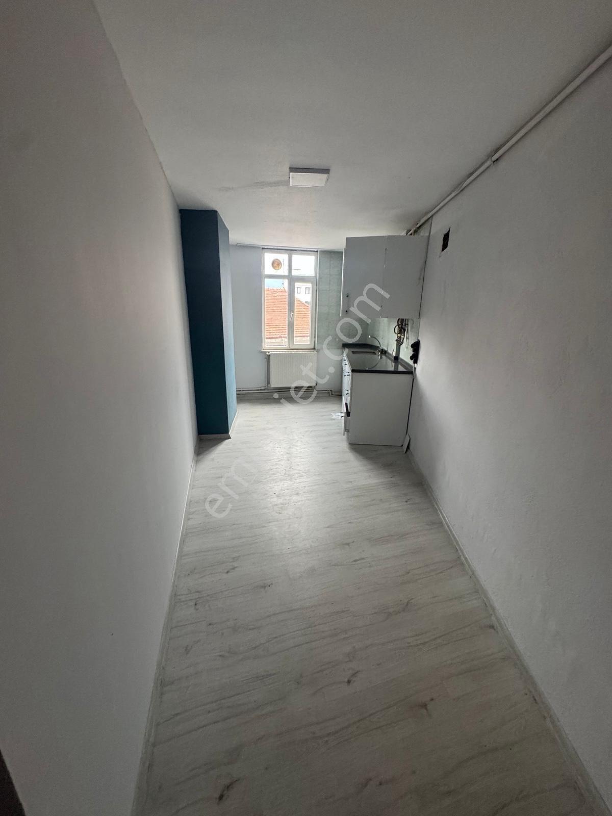 Çarşı Merkezinde Kiralık İşyeri - Görsel 12