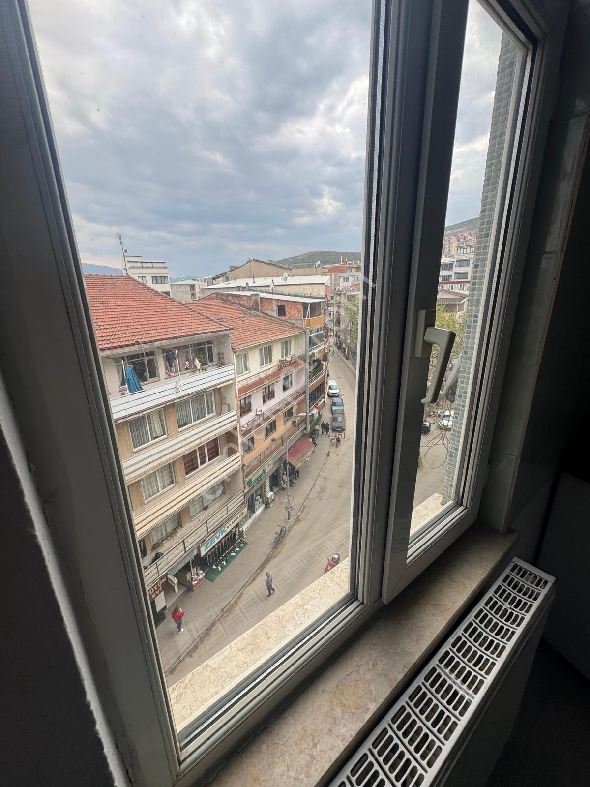 Çarşı Merkezinde Kiralık İşyeri - Görsel 13
