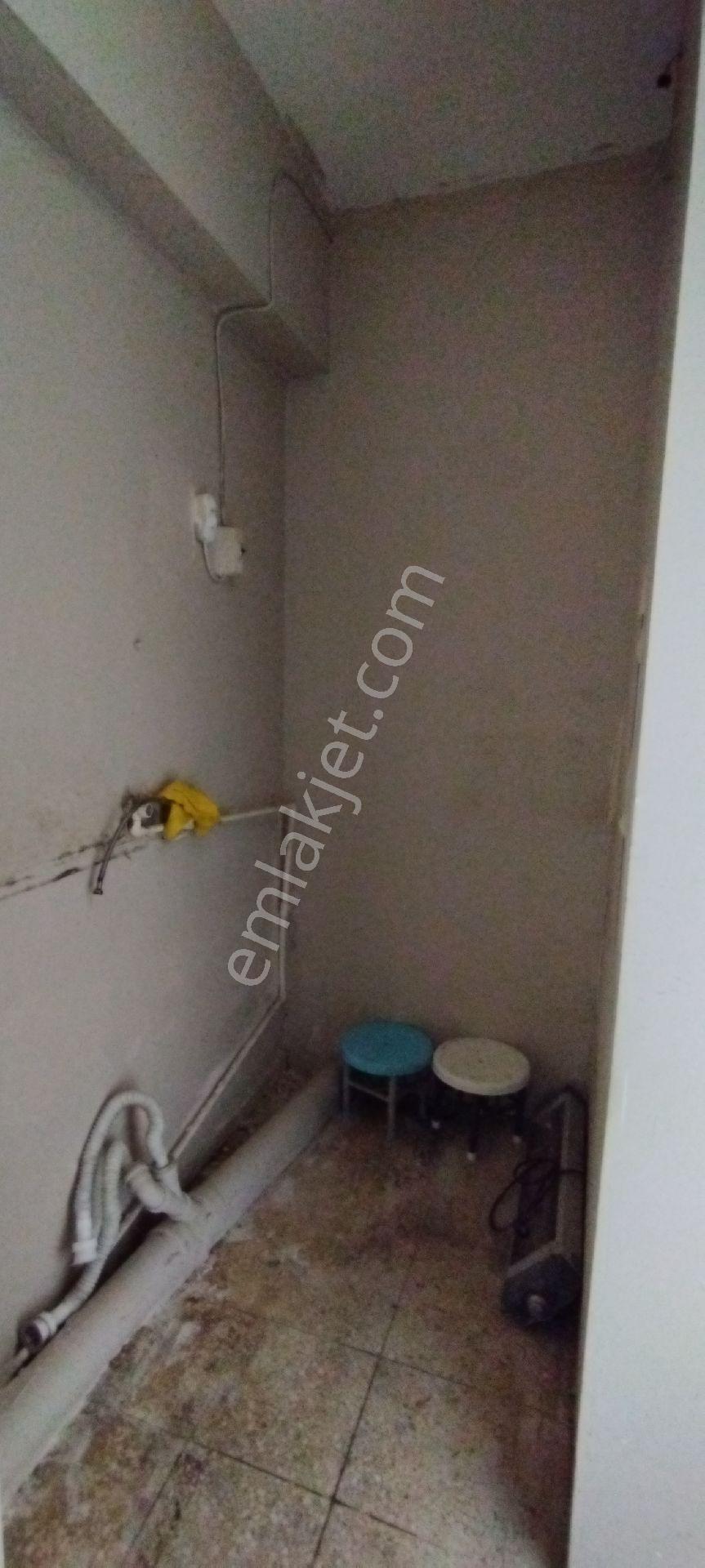 Sakarya Zümrüt Emlak'tan Camilide 35 M2 Satılık Dükkan - Görsel 11