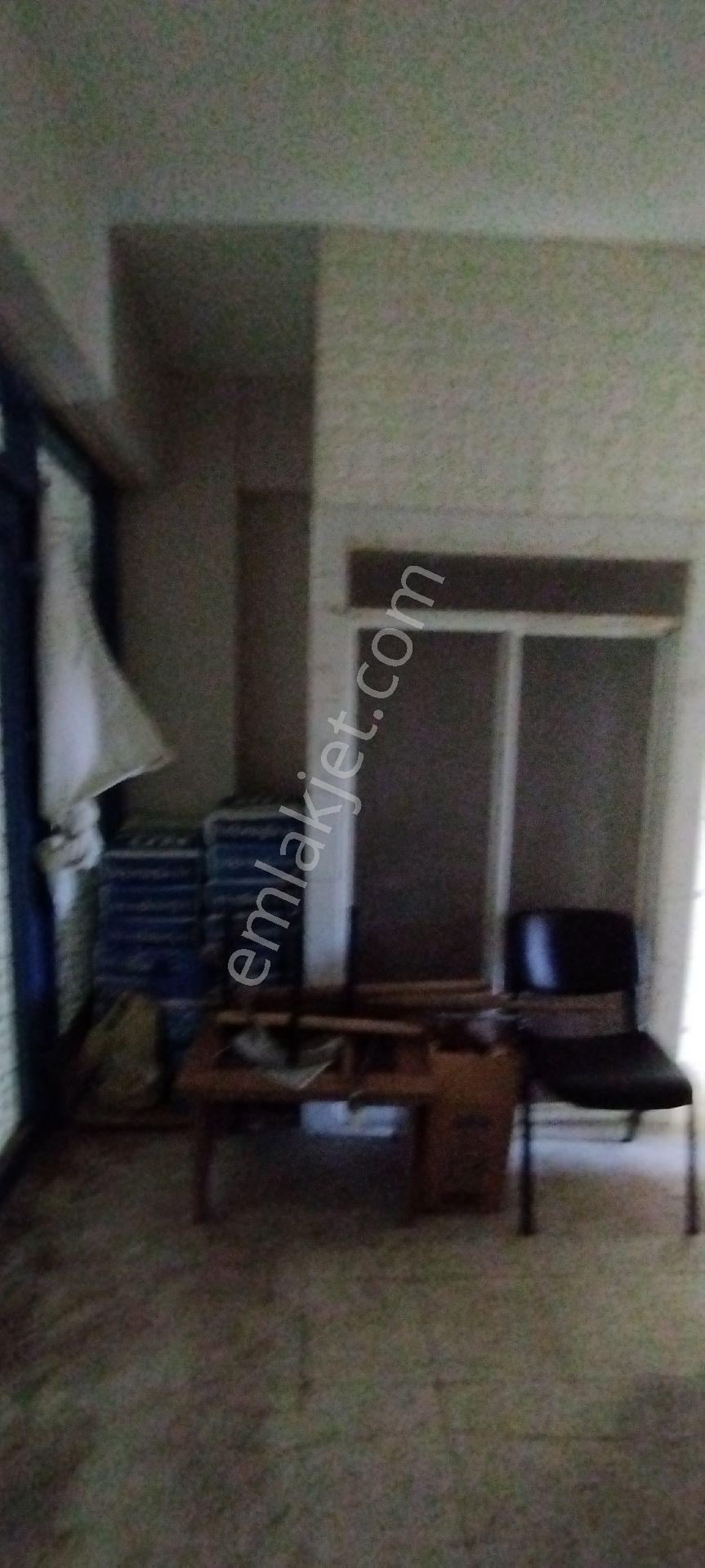Sakarya Zümrüt Emlak'tan Camilide 35 M2 Satılık Dükkan - Görsel 16