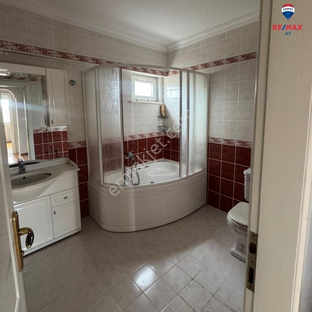 Re/max Ay'dan Serdivan Kemalpaşada Yatırımlık Müstakil Ev - Görsel 21