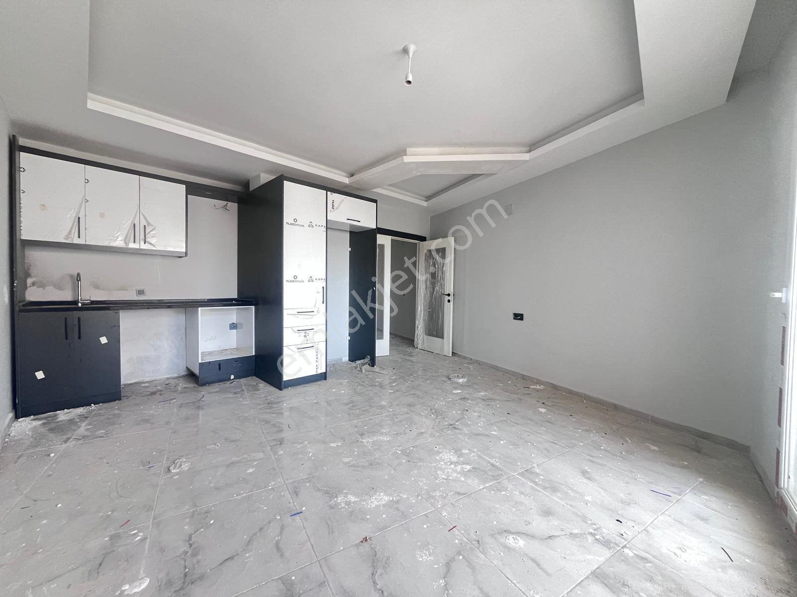 Erdemli Limonlu’da Kiralık 2+1 Geniş Daire – Havuzlu Site İçerisinde! 🌴🏡 - Görsel 4