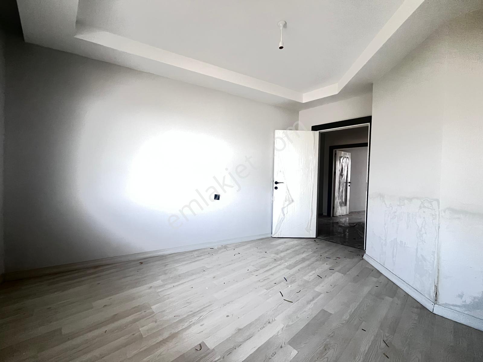 Erdemli Limonlu’da Kiralık 2+1 Geniş Daire – Havuzlu Site İçerisinde! 🌴🏡 - Görsel 10