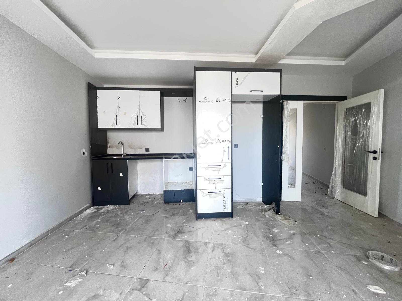 Erdemli Limonlu’da Kiralık 2+1 Geniş Daire – Havuzlu Site İçerisinde! 🌴🏡 - Görsel 7