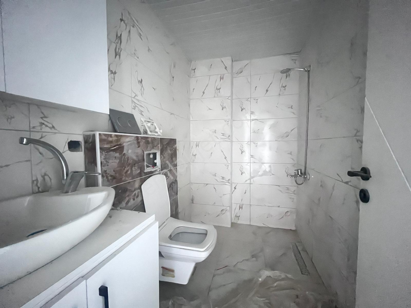 Erdemli Limonlu’da Kiralık 2+1 Geniş Daire – Havuzlu Site İçerisinde! 🌴🏡 - Görsel 17