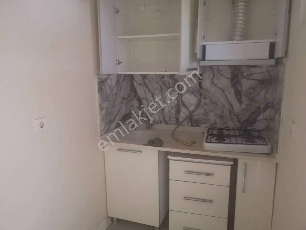 71 Evler Mahallesi Tramvay Önü 1+1 Kiralık Daire - Görsel 3