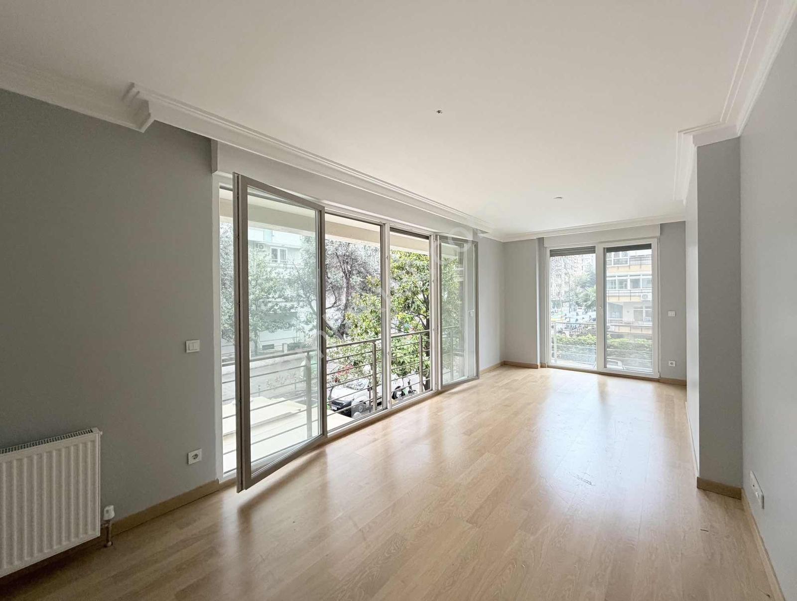 Erenköy'de Satılık 3+1 85 M² Boş Daire Cadde & Marmaray Yakını - Görsel 8