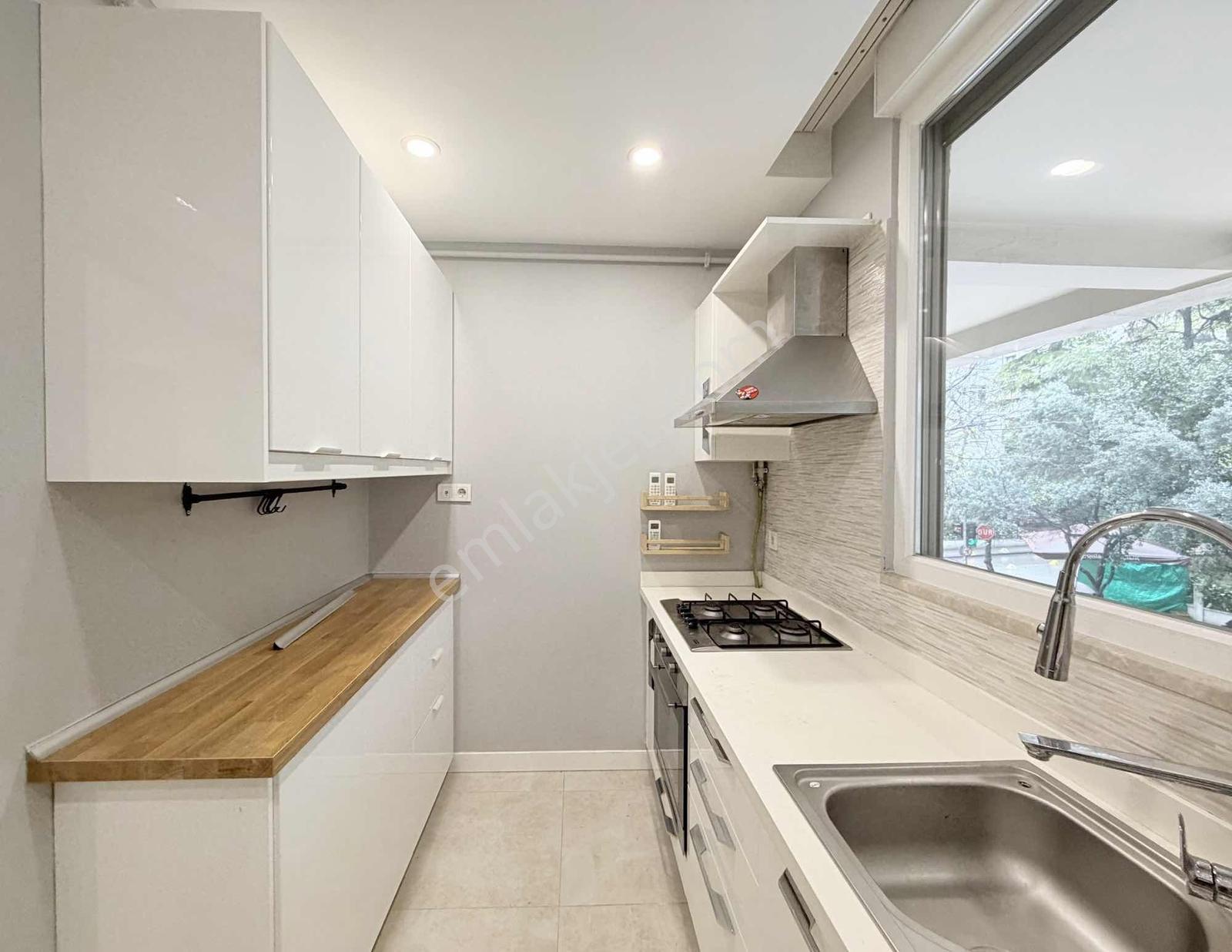 Erenköy'de Satılık 3+1 85 M² Boş Daire Cadde & Marmaray Yakını - Görsel 26