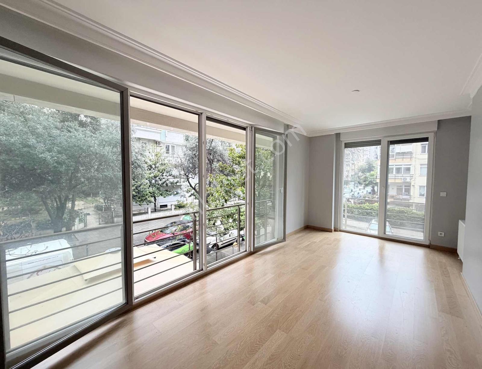 Erenköy'de Satılık 3+1 85 M² Boş Daire Cadde & Marmaray Yakını - Görsel 5