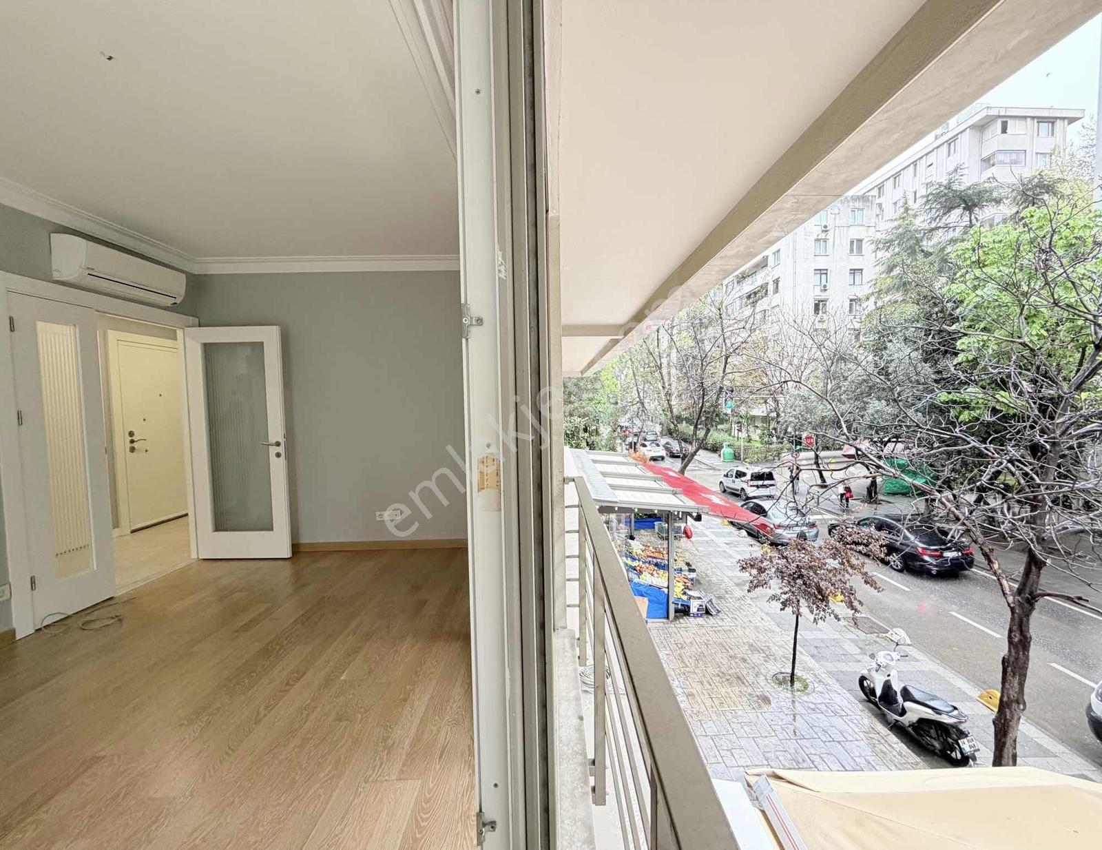 Erenköy'de Satılık 3+1 85 M² Boş Daire Cadde & Marmaray Yakını - Görsel 12