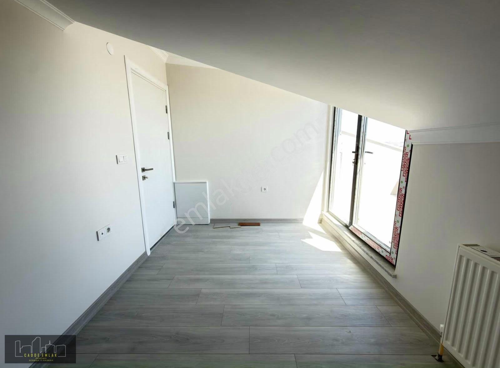 Cadde Emlak Sefaköyde 2+2 100 M2 Sıfır Oturuma Hazır Dublex - Görsel 20
