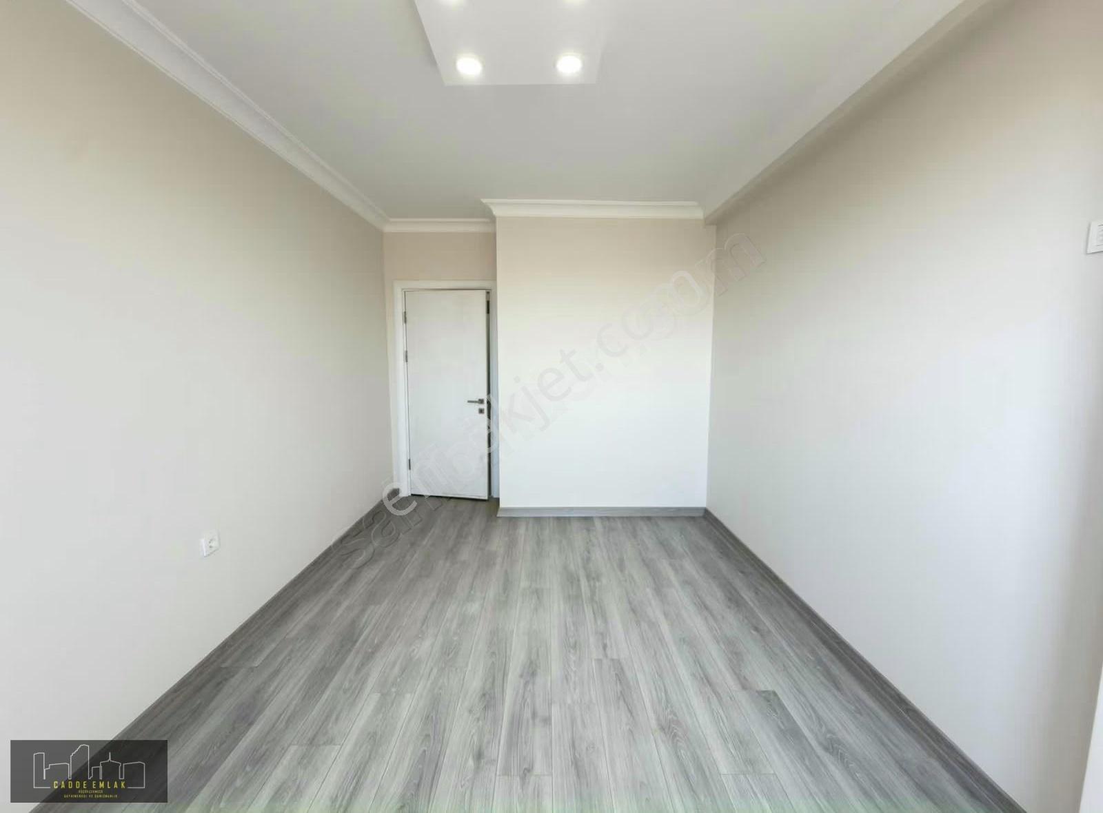 Cadde Emlak Sefaköyde 2+2 100 M2 Sıfır Oturuma Hazır Dublex - Görsel 19