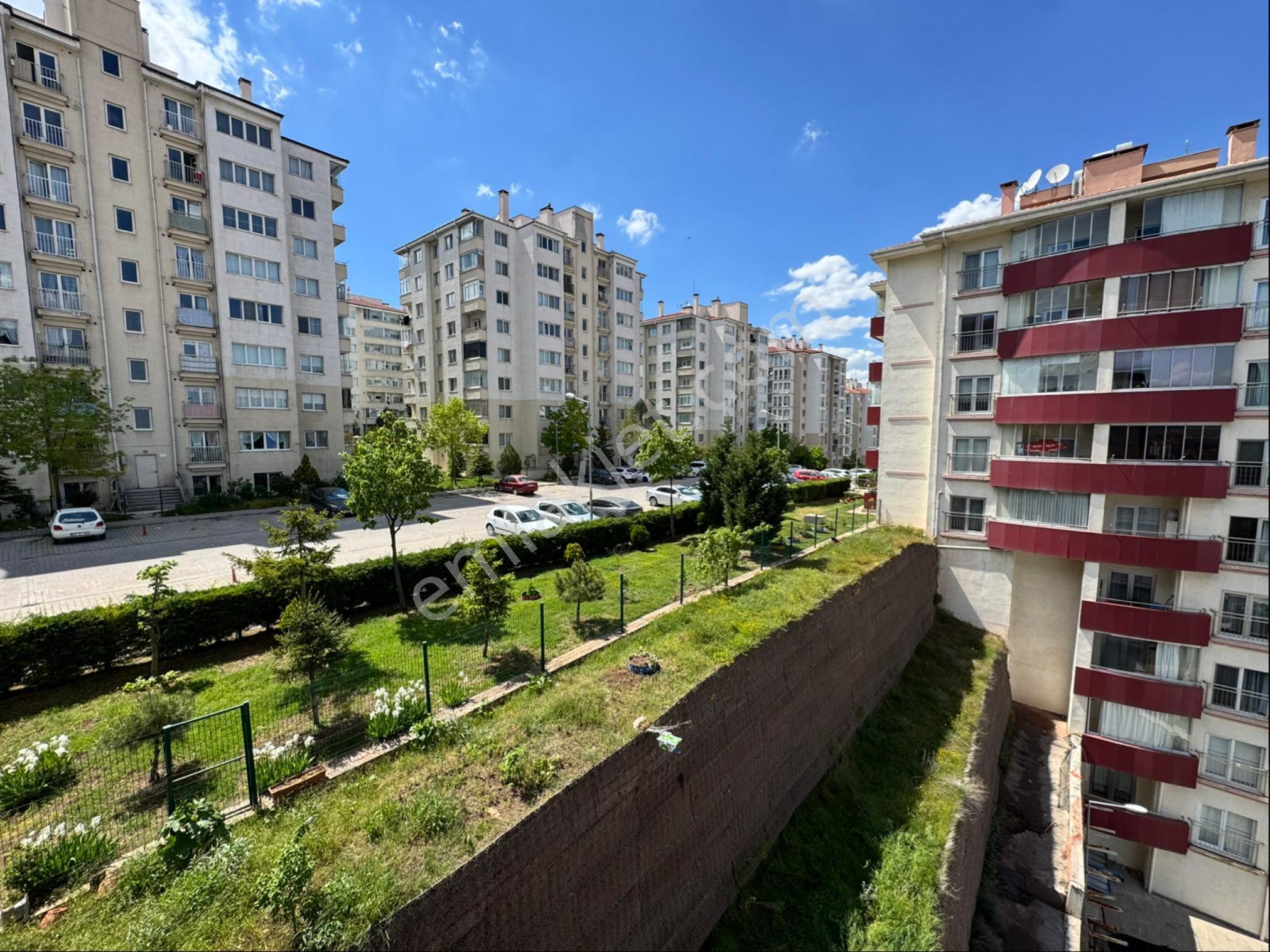Pera'dan Karapınar Mah. Şehir Manzaralı Satılık 4+1 Daire - Görsel 32