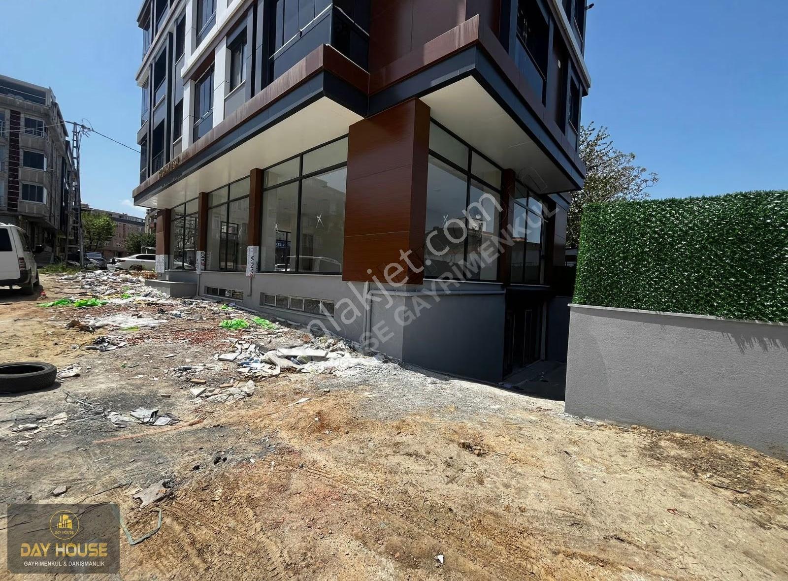 Day House'den Sıfır Anahtar Teslim Düz Giriş Depolu Dükkan - Görsel 15