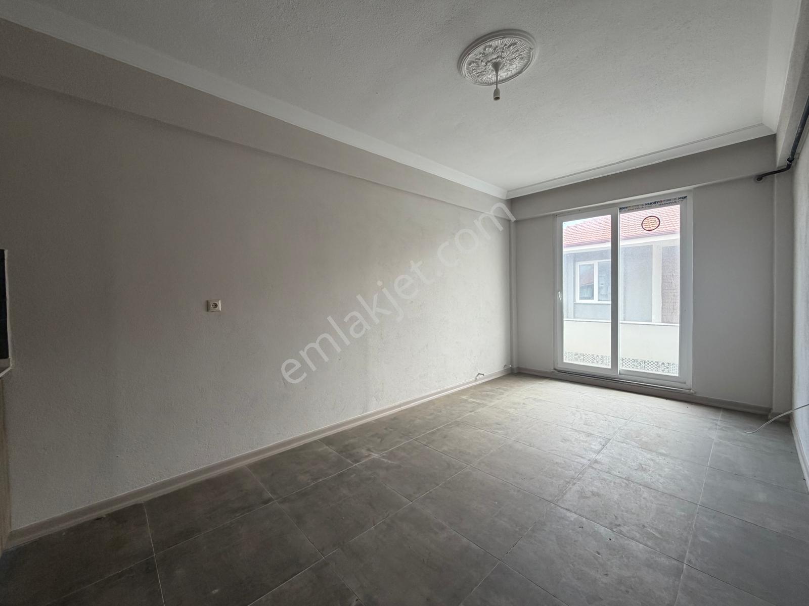 Havuzlu Sitede Kat Mülkiyetli 1+1 Satılık Muhteşem Daire - Görsel 22