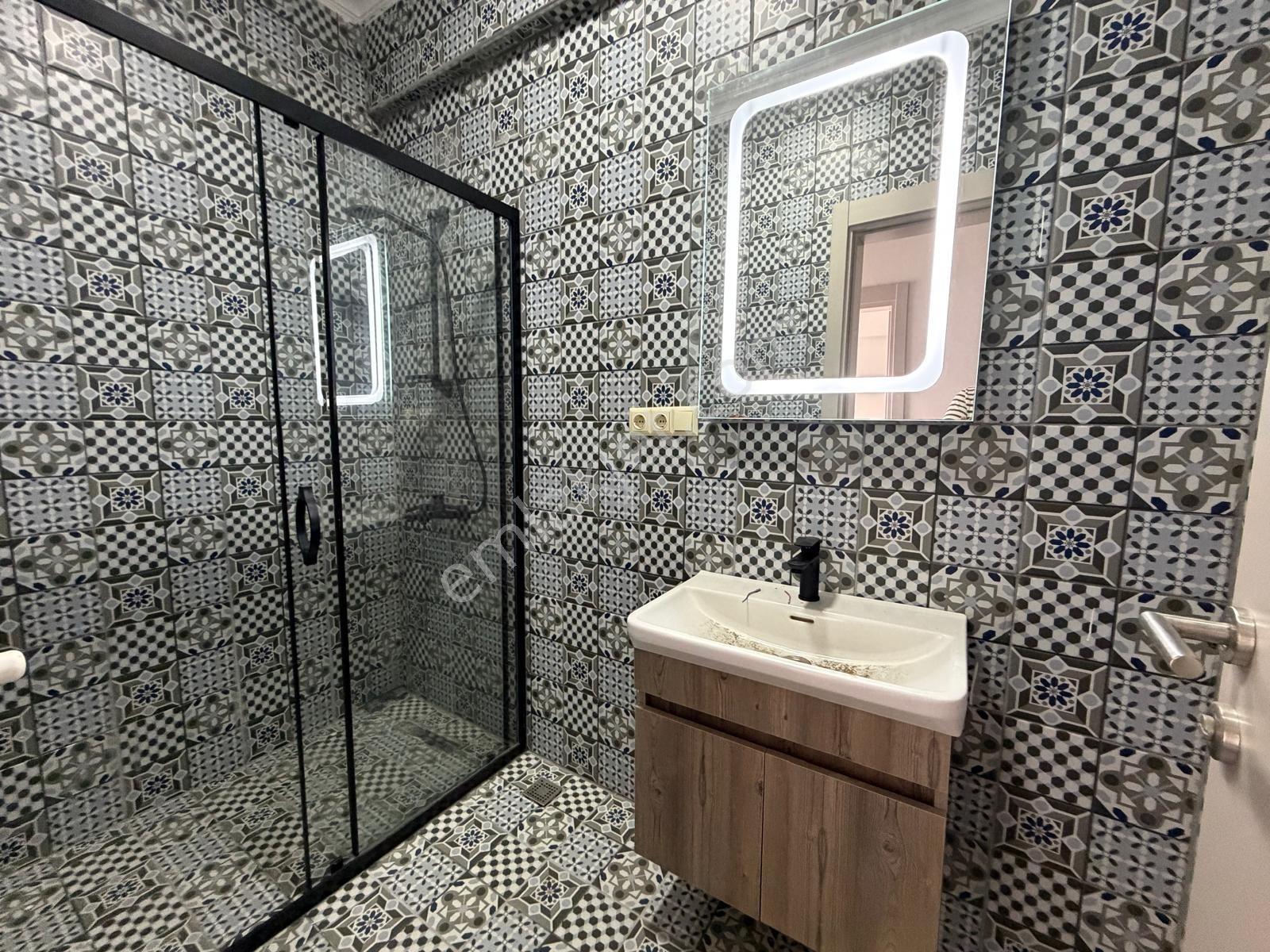 Havuzlu Sitede Kat Mülkiyetli 1+1 Satılık Muhteşem Daire - Görsel 26