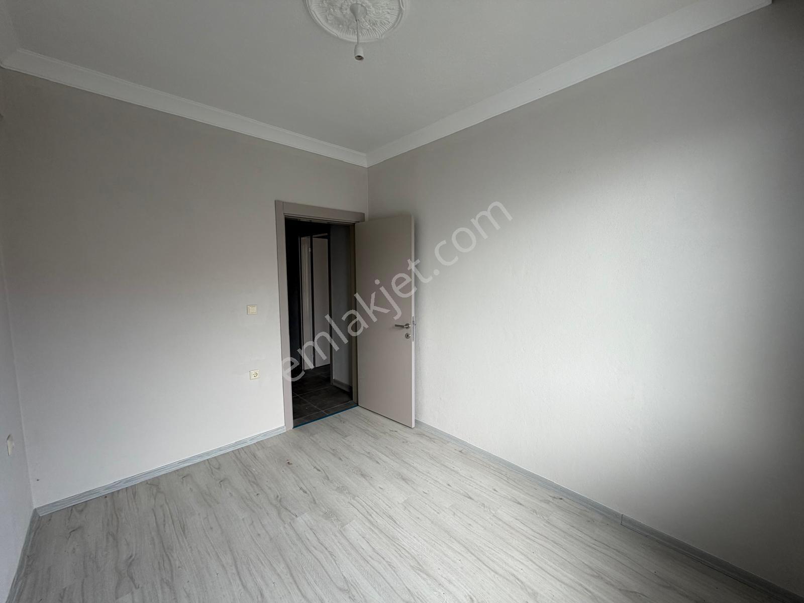 Havuzlu Sitede Kat Mülkiyetli 1+1 Satılık Muhteşem Daire - Görsel 25