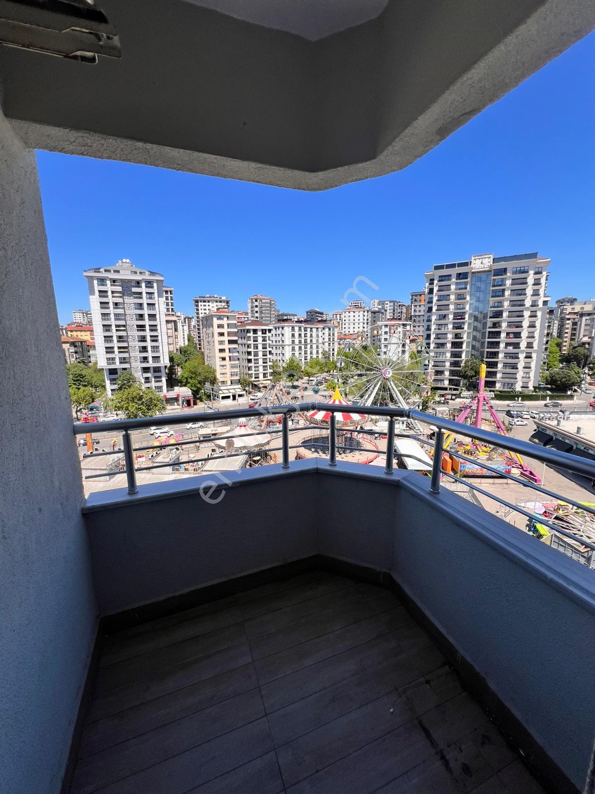 Kaçmaz'dan Bostancı Sahil Ve Marmaray'ın Dibinde Önü Açık 3+1 - Görsel 27