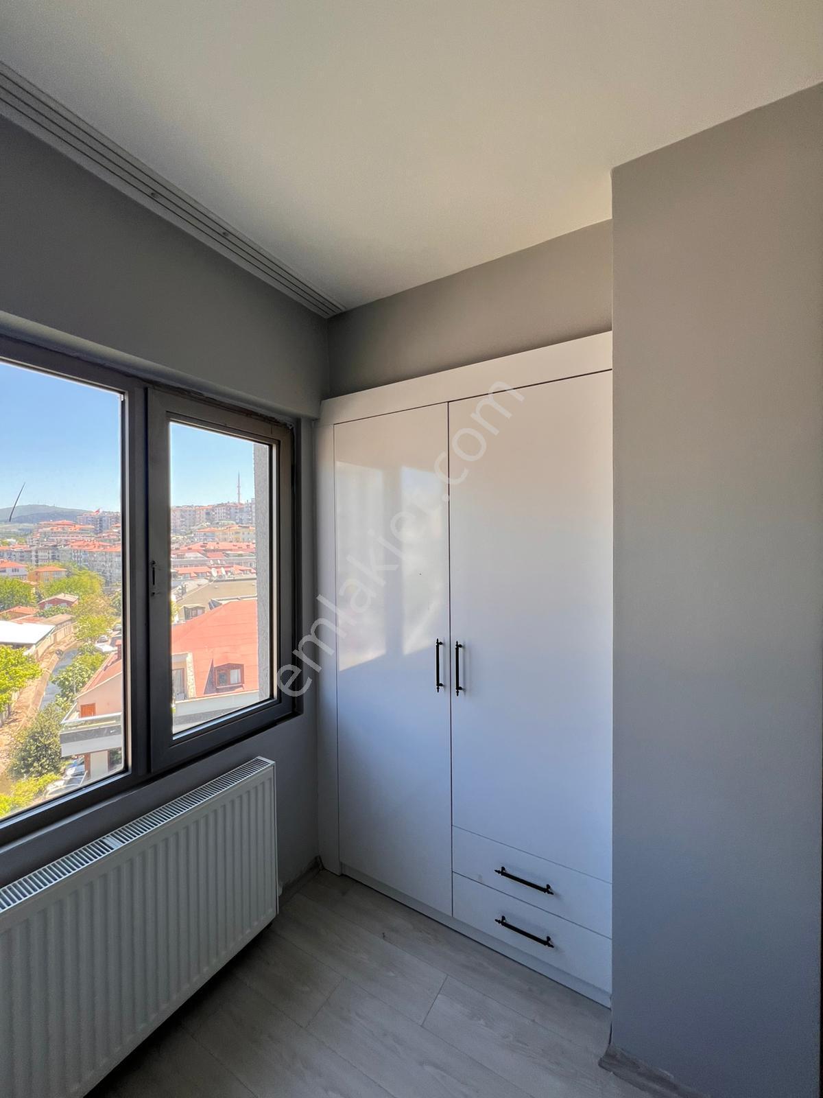 Kaçmaz'dan Bostancı Sahil Ve Marmaray'ın Dibinde Önü Açık 3+1 - Görsel 22