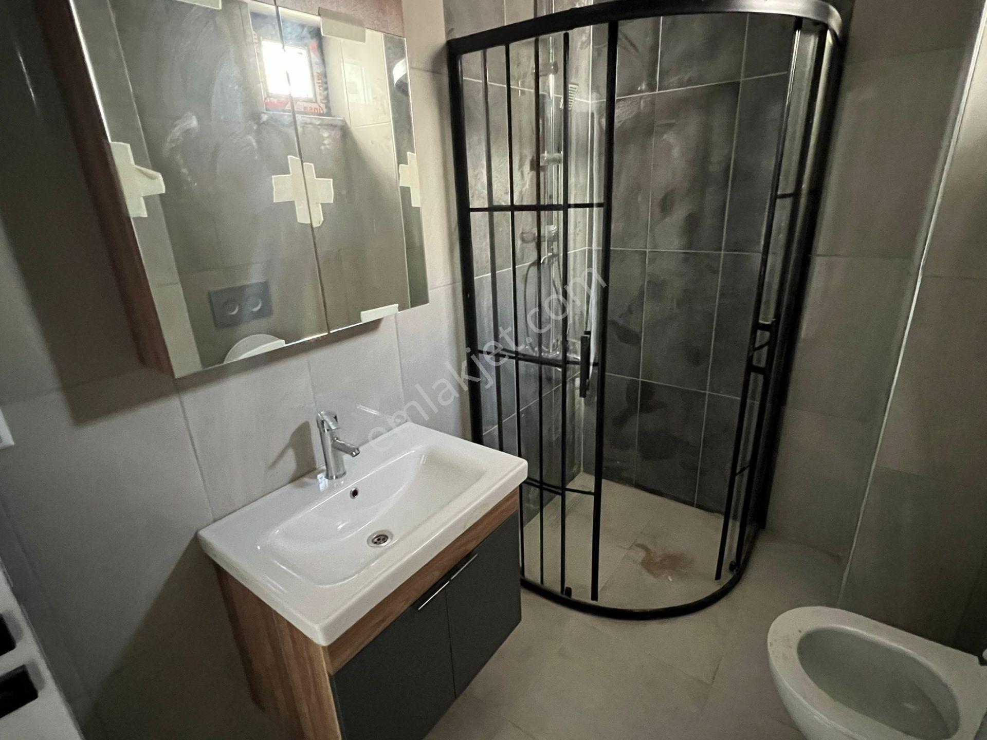 Karasu Çiğdem Emlak İle Satılık Havuzlu Lüks Sitede Sıfır Daire - Görsel 21