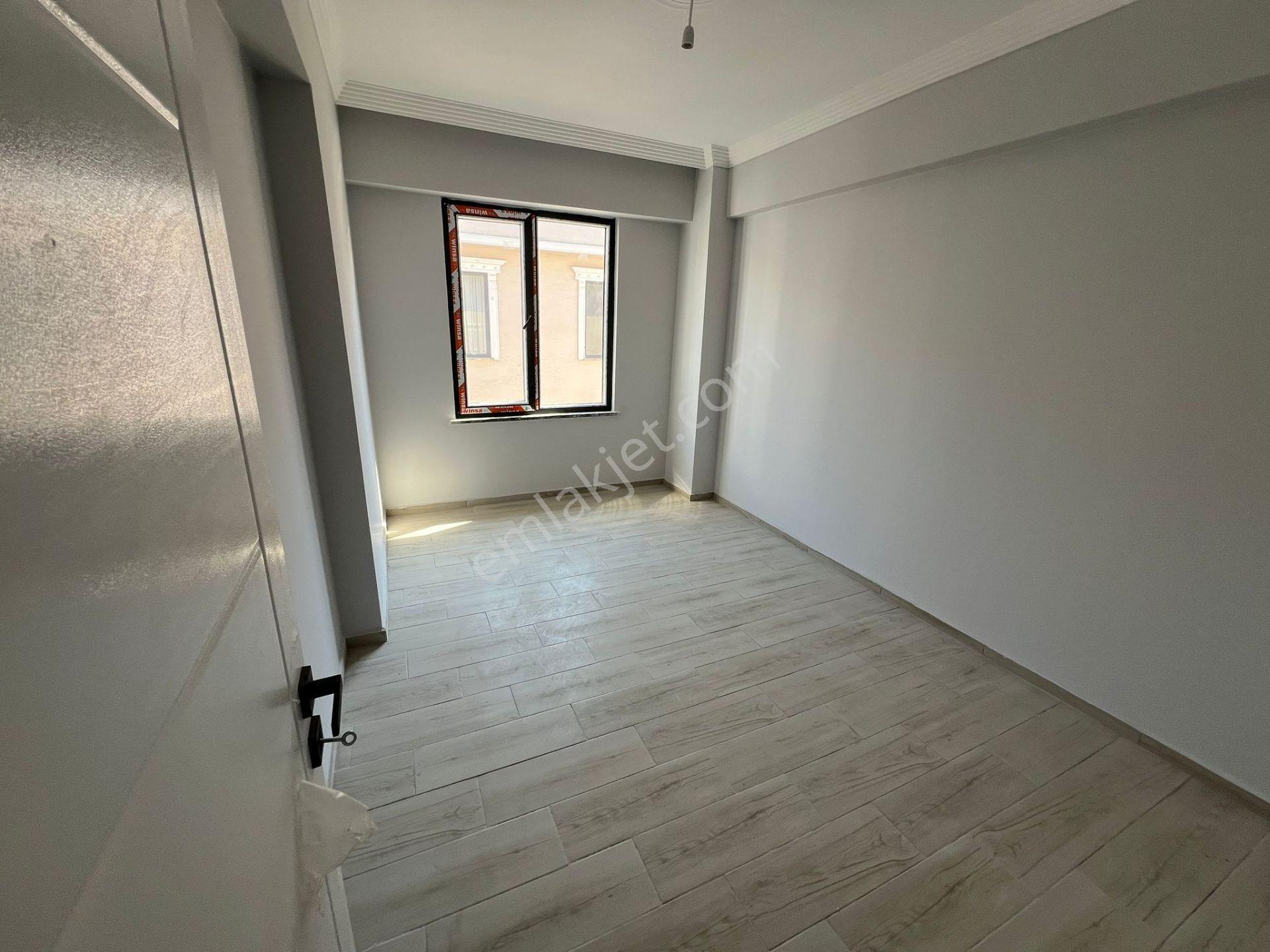 Karasu Çiğdem Emlak İle Satılık Havuzlu Lüks Sitede Sıfır Daire - Görsel 17