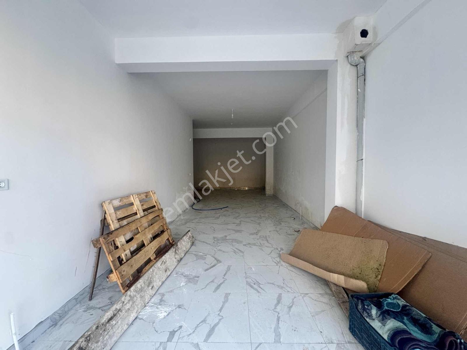 Vip'den Hacı Bayram Veli Cad Üzeri Kiralık 75 M² Dükkan - Görsel 3