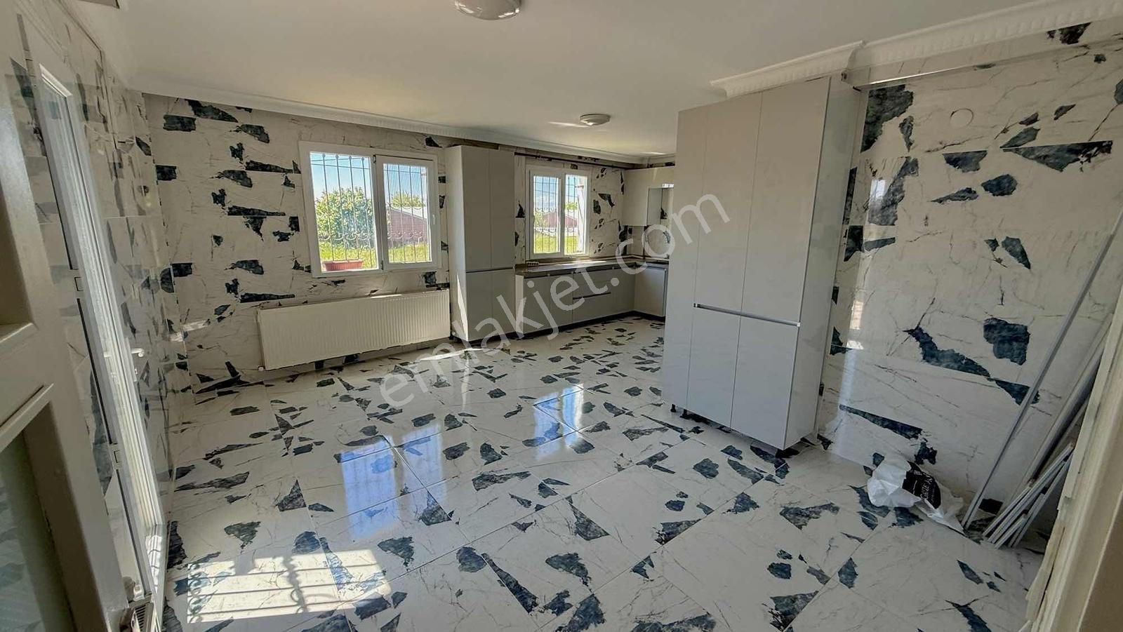 Denize Ve Şehir Merkezine Yakın Kiralık 4+1 Müstakil Villa - Görsel 7