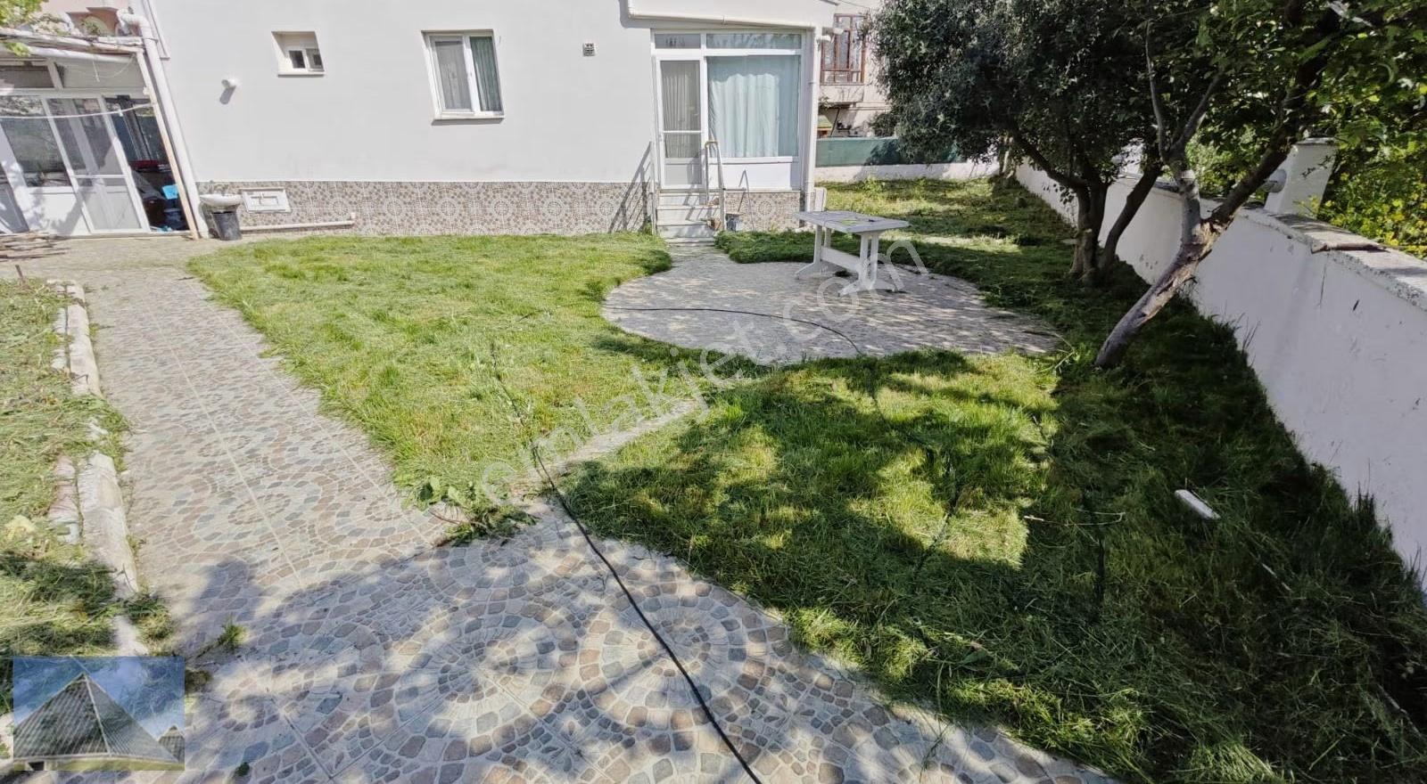 Yeniçiftlikte Satılık Triblex Villa - Görsel 15